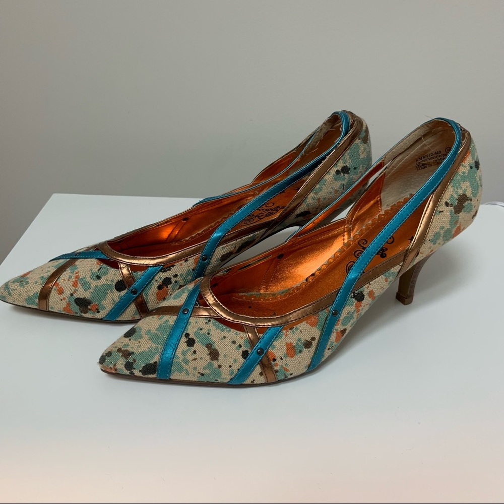 Women’s Multicolor Patterned Pointed-Toe Heels